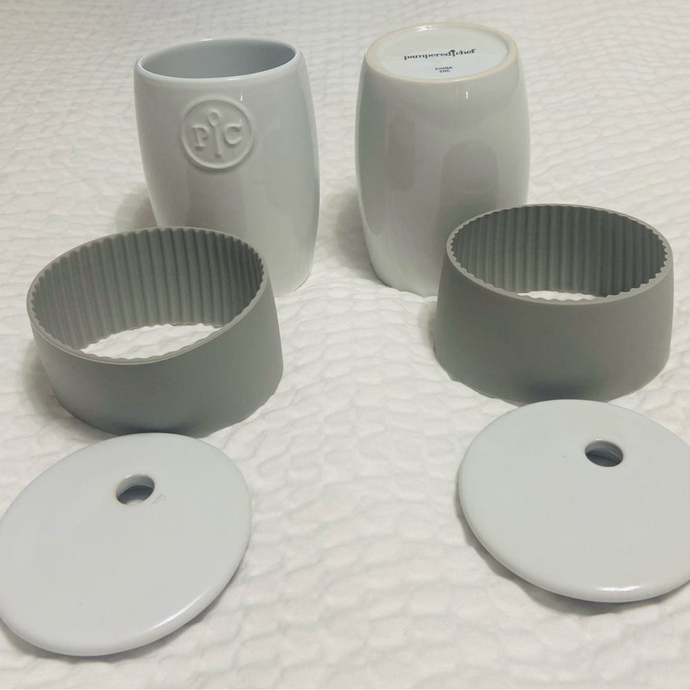 PAMPERED CHEF Ceramic Egg Cookers